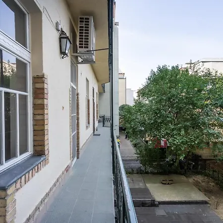 Apartament W24- Boutique Apartments, Location. By Bqa *
