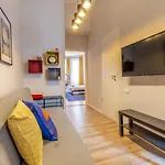 W24- Boutique Apartments, Location. By Bqa 布达佩斯
