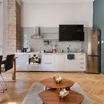 W24- Boutique Apartments, Location. By Bqa