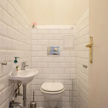 W24- Boutique Apartments, Location. By Bqa דירה בודפשט